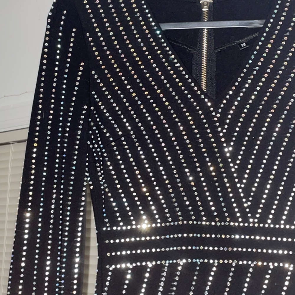 Black Crystal-Studded V-Neck Long Sleeve Women’s Dress